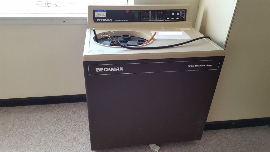 Image of LV-65 Beckman Ultracentrifuge