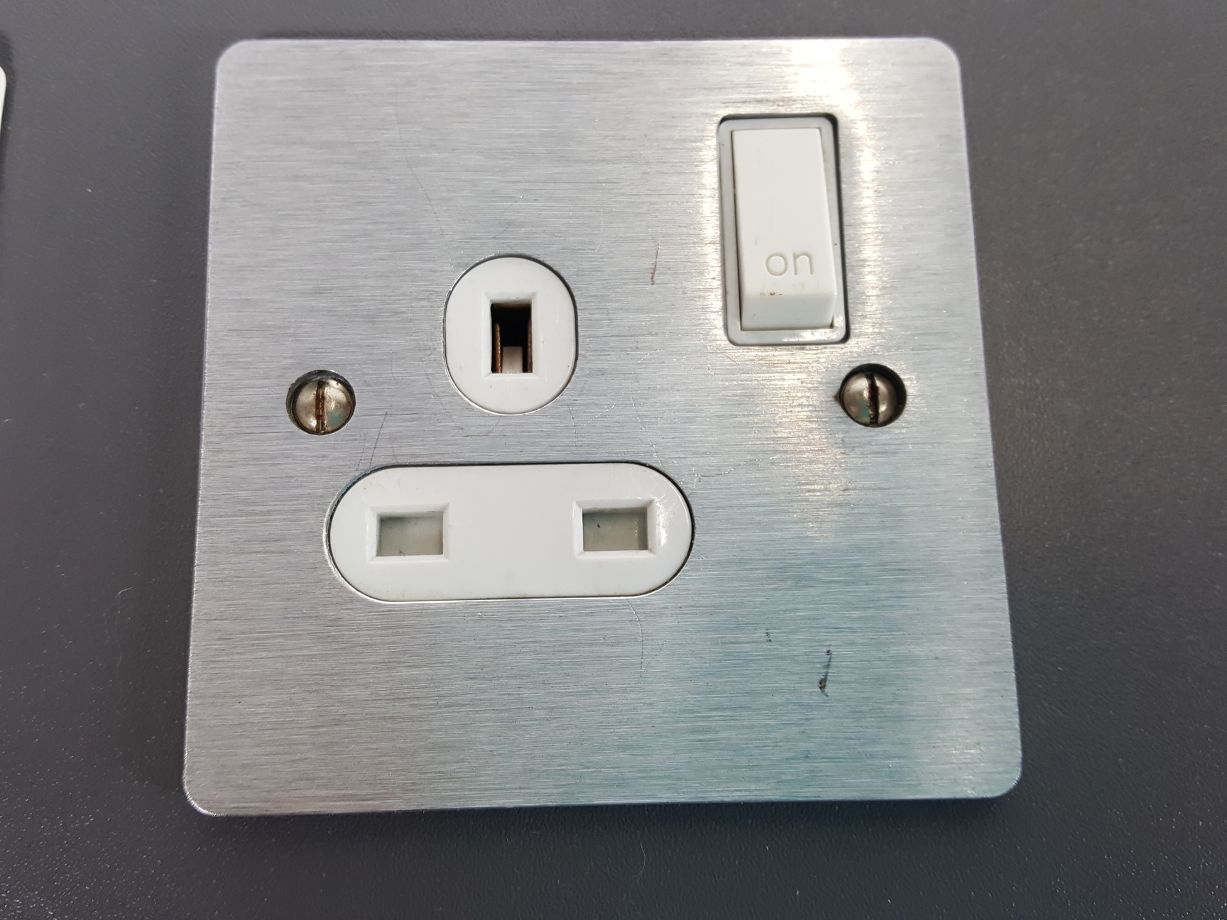 Image of Crestron MPC-M5, GV Multimedia and Single Power Socket + Mounting Panel