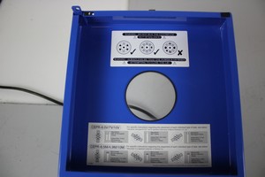 Thumbnail image of Capricorn Laboratory Equipment Centrifuge CEP2000