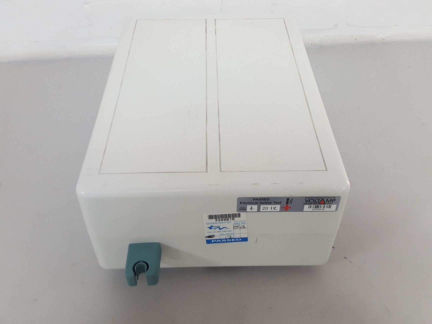 Image of Sorisa Beauty Solutions Esthetique Technologies DE-4000 Electrolysis Machine