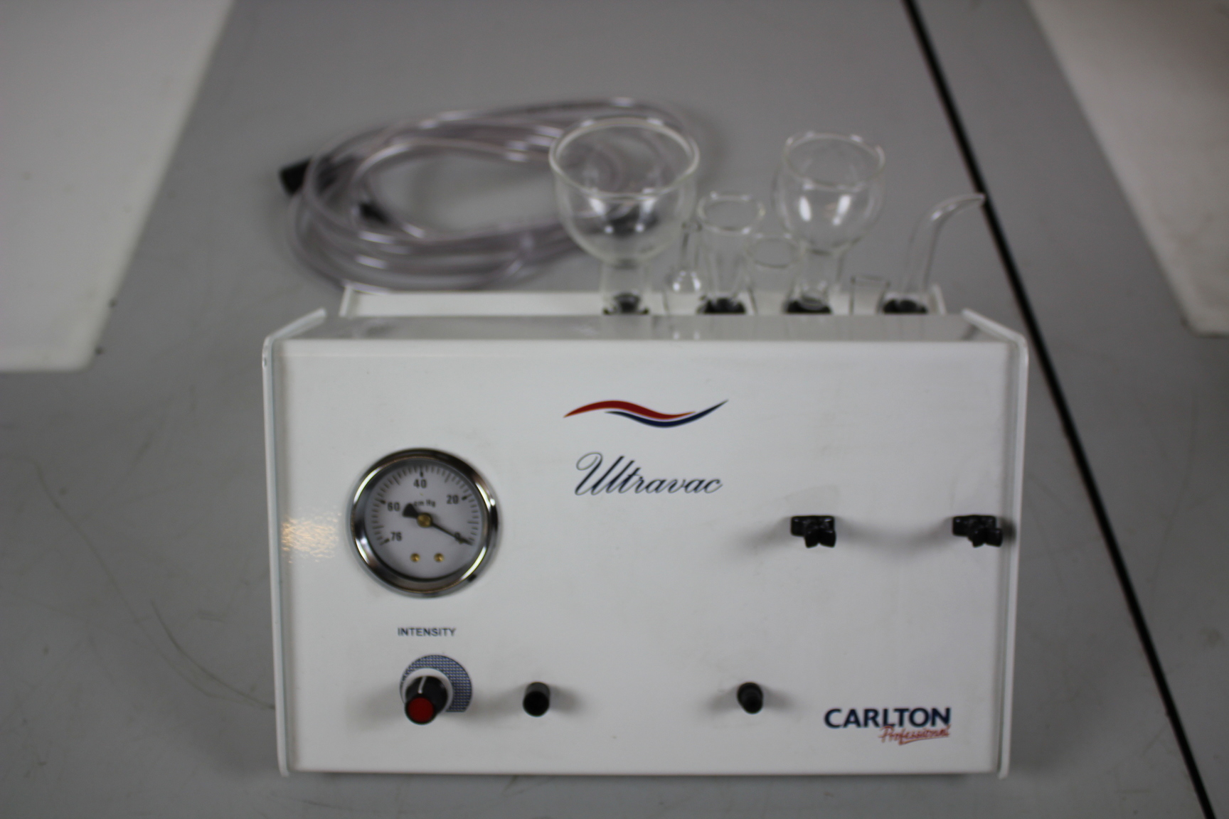 Image of Carlton Professional Ultravac CC2325 Electrotherapy
