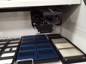 Thumbnail image of Genetix QPIX Microbial Colony and Array Picker Lab Picking