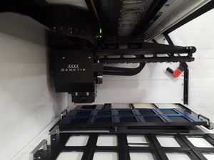 Thumbnail image of Genetix QPIX Microbial Colony and Array Picker Lab Picking