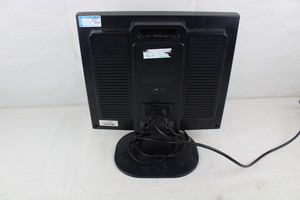 Thumbnail image of HP 1702 17" LCD Monitor with Stand and VGA cable