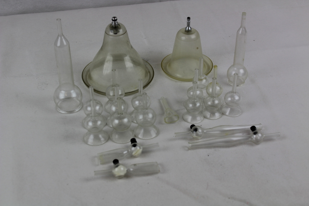 Image of Set of 22 Glass Ventouses and Vacuum Treatment Cups 4mm Sorisa PS7194