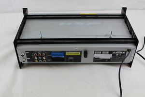 Thumbnail image of LG DVC 9800 VHS VCR Video Recorder DVD Player Combi Combo Silver in Server Rack