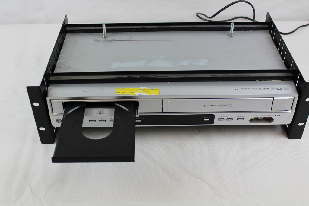 Image of LG DVC 9800 VHS VCR Video Recorder DVD Player Combi Combo Silver in Server Rack