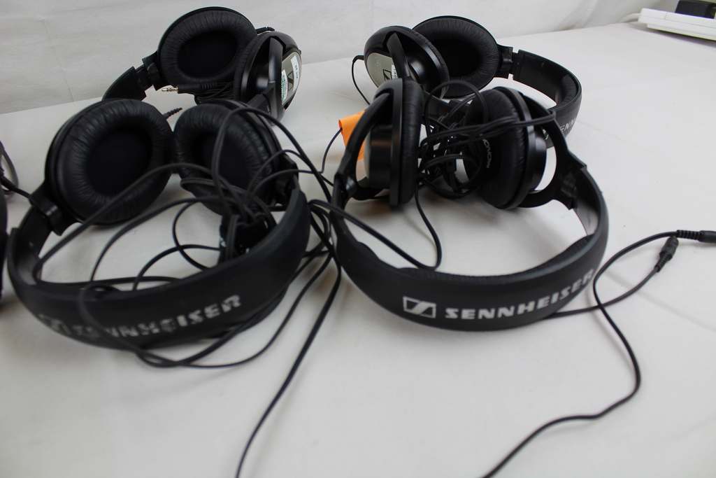 Image of Job lot of faulty Stereo Headphones for spares/epair, Behringer, Sennheister 