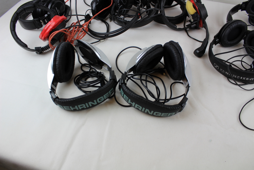 Image of Job lot of faulty Stereo Headphones for spares/epair, Behringer, Sennheister 