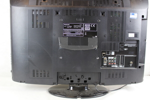 Thumbnail image of Panasonic Viera 32" LCD TV TX-L32520B Spares or Repair