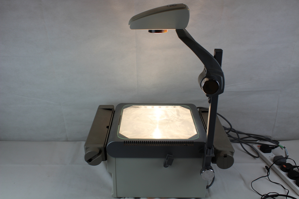 Image of 3M 1750 Overhead Projector