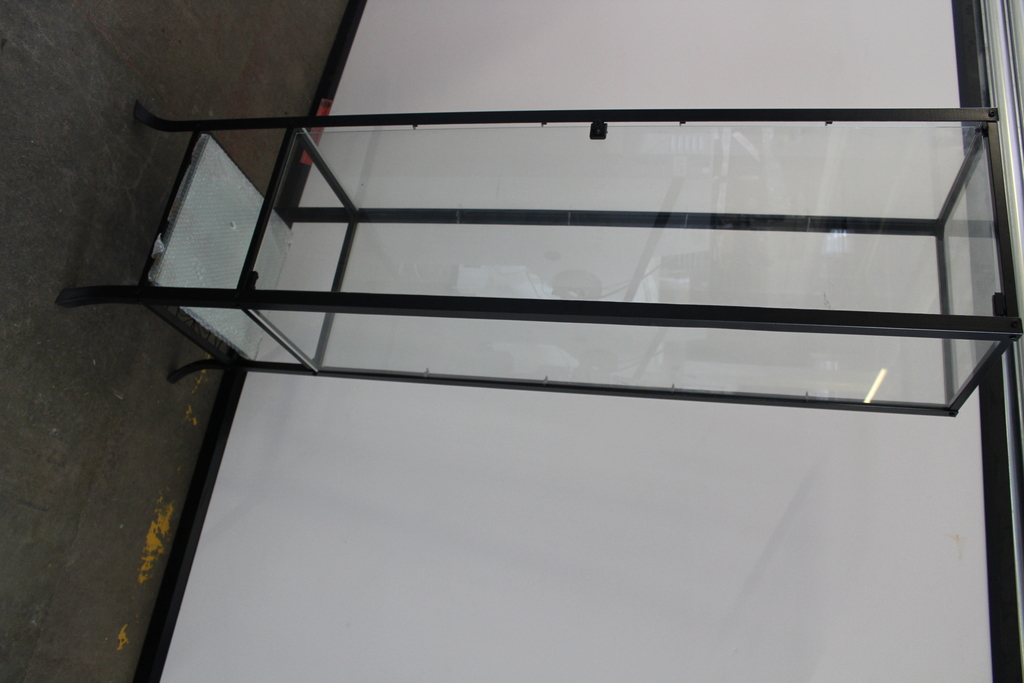 Image of Excellent condition glass display Cabinet + Shelves as new