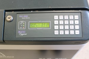 Thumbnail image of MVE Cryogenics XLC 500 with TEC 2000 System Monitor