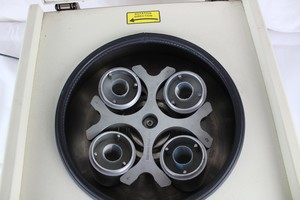 Thumbnail image of IEC Centra-3c Centrifuge