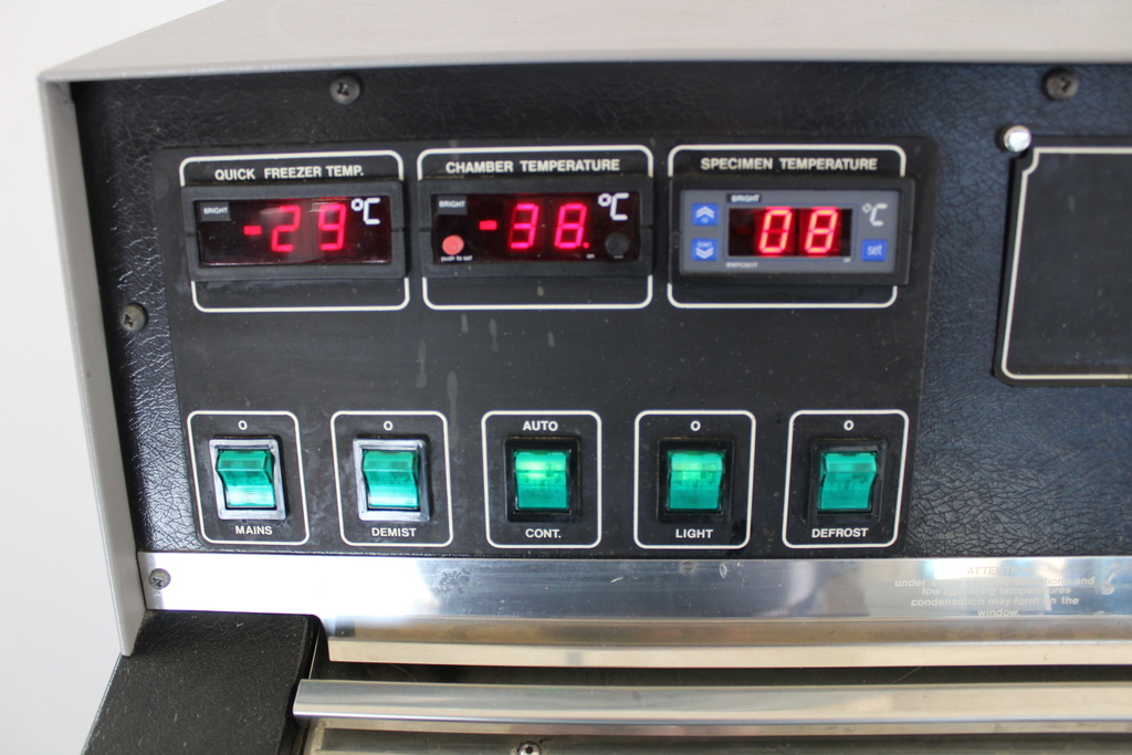 Image of Bright Instrument OFT Cryostat 
