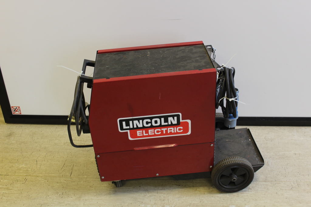 Image of Lincoln Electric Compact 185 MIG Welder