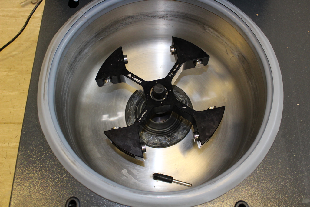 Image of Jouan CR3i Mid Bench Centrifuge