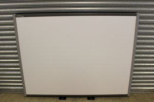 Thumbnail image of SmartBoard (205cm diagnally)  with Tray and Wall Mount Brackets