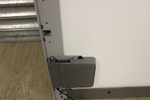 Thumbnail image of SmartBoard (205cm diagnally)  with Tray and Wall Mount Brackets