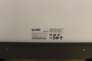 Thumbnail image of SmartBoard (205cm diagnally)  with Tray and Wall Mount Brackets