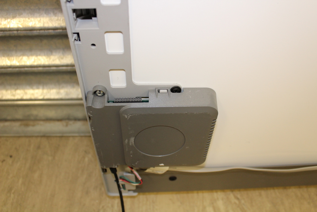 Image of Smartboard (230cm diagonally) with Tray, Pens, Eraser and Wall Mount Brackets 