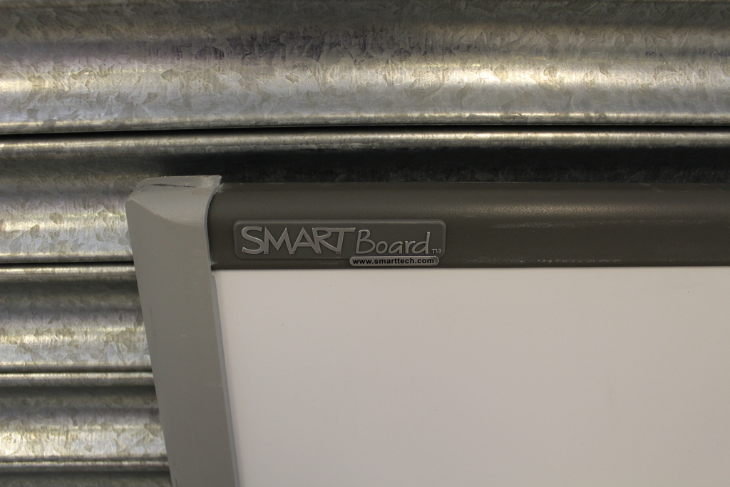 Image of Smartboard (230cm diagonally) with Tray, Pens, Eraser and Wall Mount Brackets 