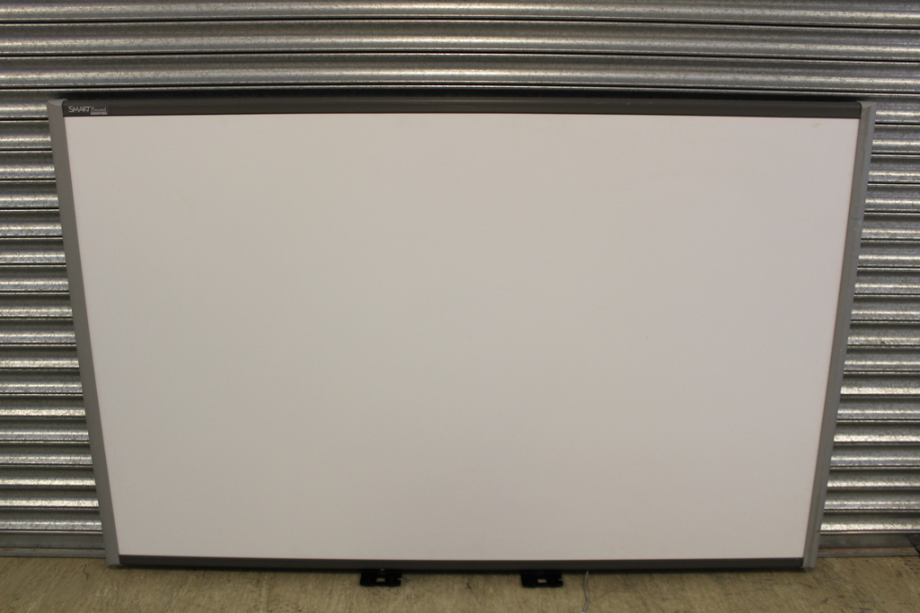 Image of Smartboard (230cm diagonally) with Tray, Pens, Eraser and Wall Mount Brackets 