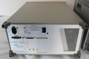 Thumbnail image of Hewlett-Packard 54750A Digitizing Oscillscope with Sony SSM-14N5E Monitor