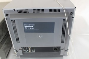 Thumbnail image of Hewlett-Packard 54750A Digitizing Oscillscope with Sony SSM-14N5E Monitor