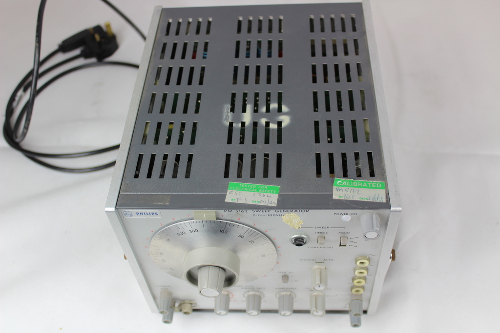Image of PM 5162 Sweep Generator