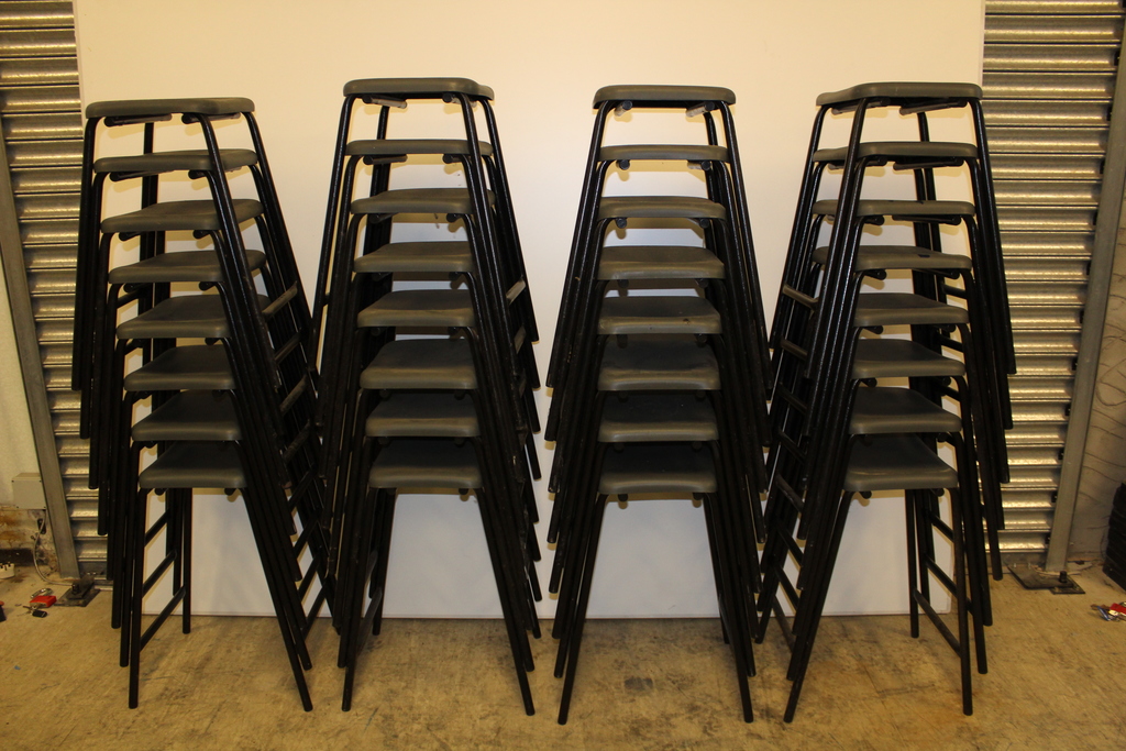 Image of 32 Stools that are 62cm Tall