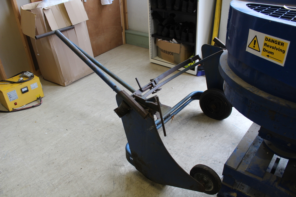 Image of Model M Hydraulic Forced Action Pan Mixer
