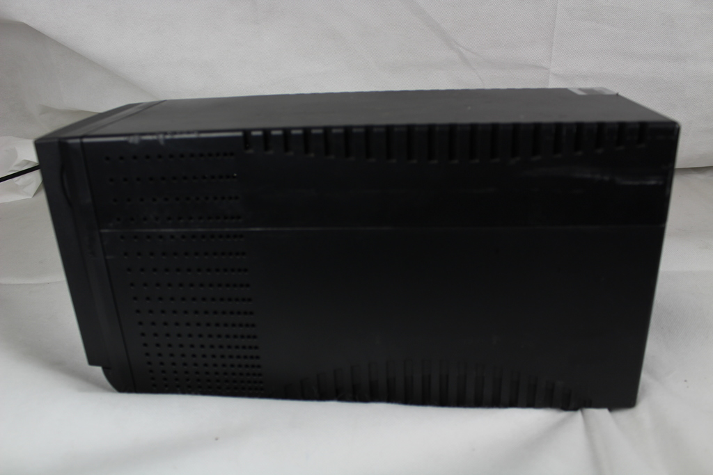 Image of Universal Power Supply