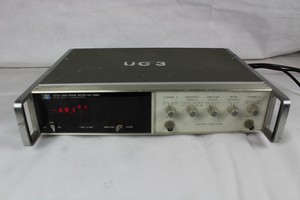 Thumbnail image of Gain-Phase Meter 3575A