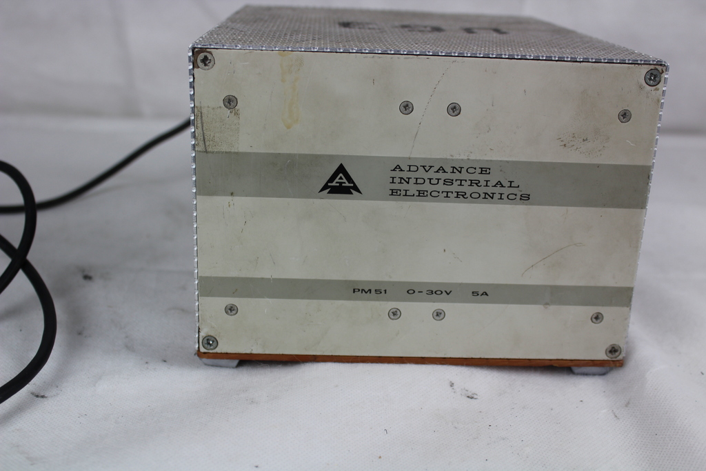 Image of PM51 0-30V 5A
