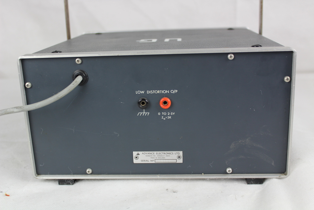 Image of Signal Generator J3
