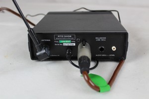 Thumbnail image of SM58 Wireless Microphone + Receiver + Case