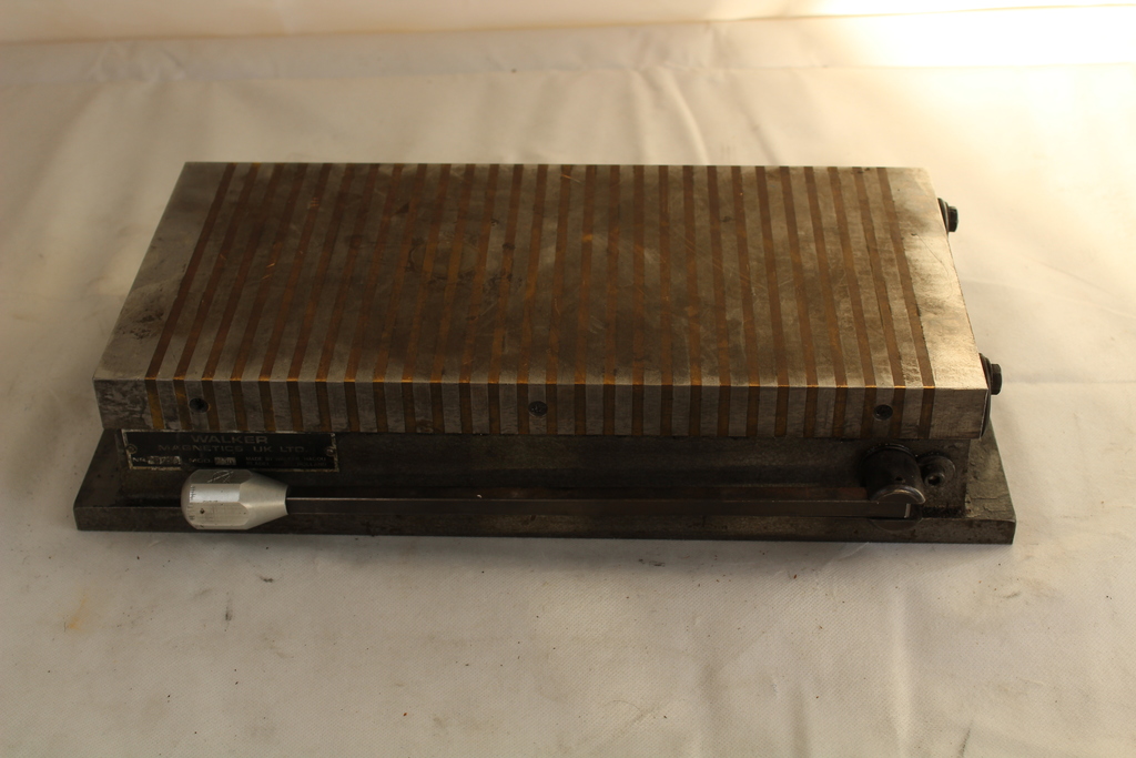 Image of Magnetic Chuck 40cm x 20cm Model 30