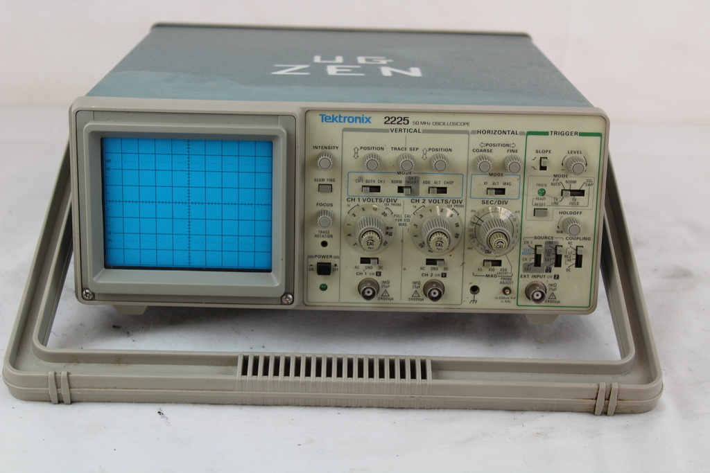 Image of 2225 50 MHz Oscilloscope