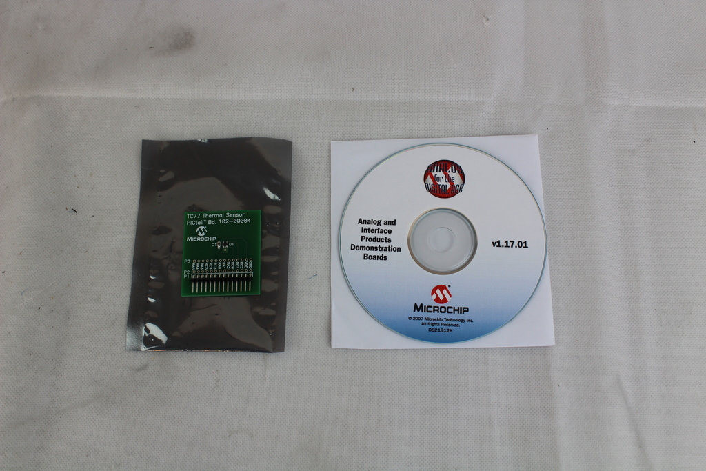Image of Development Tools MPLAB ICD 2 Module and TC77 Temp Sensor PICtail Demo Board