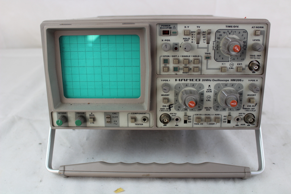 Image of 20 MHz Oscilloscope HM205-2