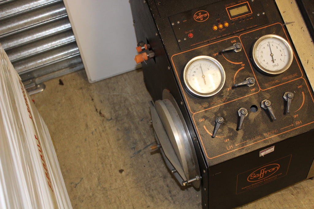 Image of Alpha Glove Box and Edwards E2M8 Vacuum Pump