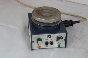 Thumbnail image of Lab Heating Mantle / Stirrer 500 or 250W Hotplate