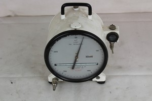 Thumbnail image of Pressure Test Gauge max 65 Millibars 