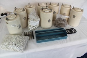 Thumbnail image of Ball Mill Set of 8 Ceramic Jars & Seals, Processing, Milling, Engineering