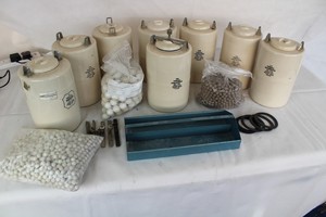 Thumbnail image of Ball Mill Set of 8 Ceramic Jars & Seals, Processing, Milling, Engineering