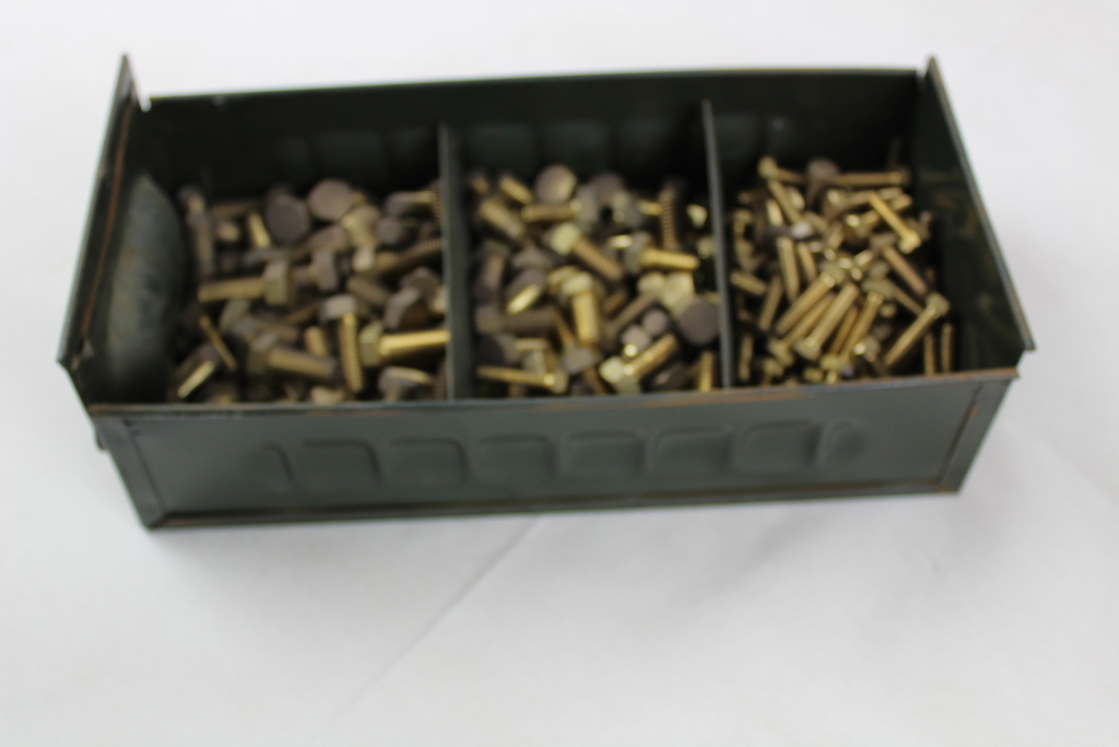 Image of 7.5 Kilos of Brass 3/8" BSW Assorted 1" and 3/4" hexagonal screws (bolts)