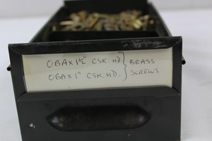 Thumbnail image of 9.4 Kilos of Brass Screws OBA x 11/2" CSK HD & OBA x 1" CSK HD