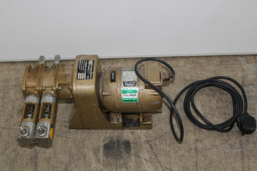 Image of MPL Pump with Two Short Stroke Mechanisms