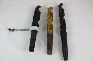 Thumbnail image of Set of 3 High Speed Steel Taper Shank Drill Bit Lathe Machining Large 18" Long 